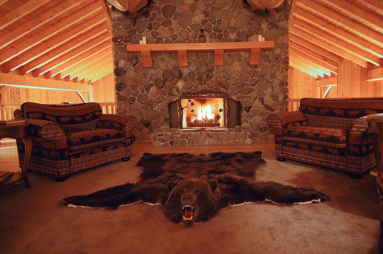 Bear Claw Lodge Kispiox Extérieur photo