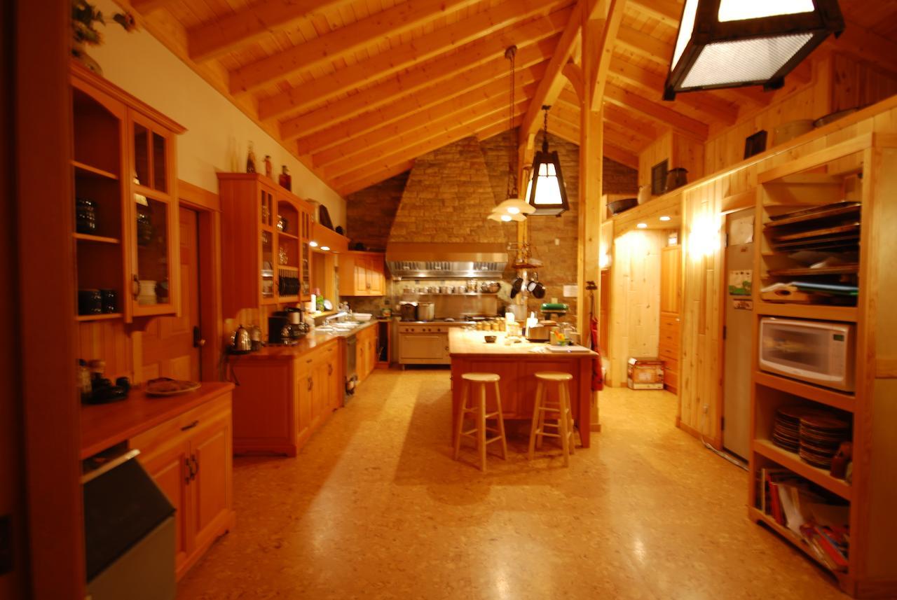Bear Claw Lodge Kispiox Extérieur photo