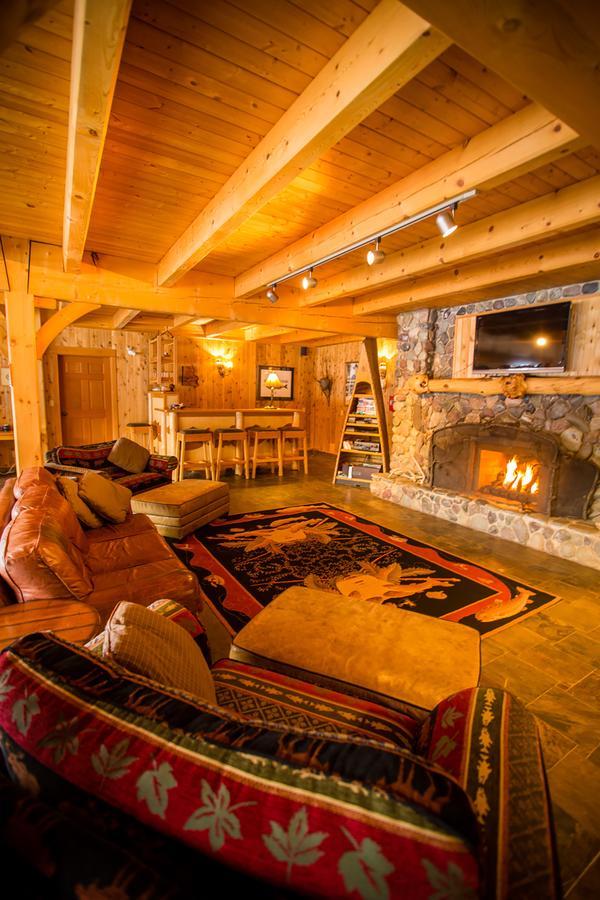 Bear Claw Lodge Kispiox Extérieur photo