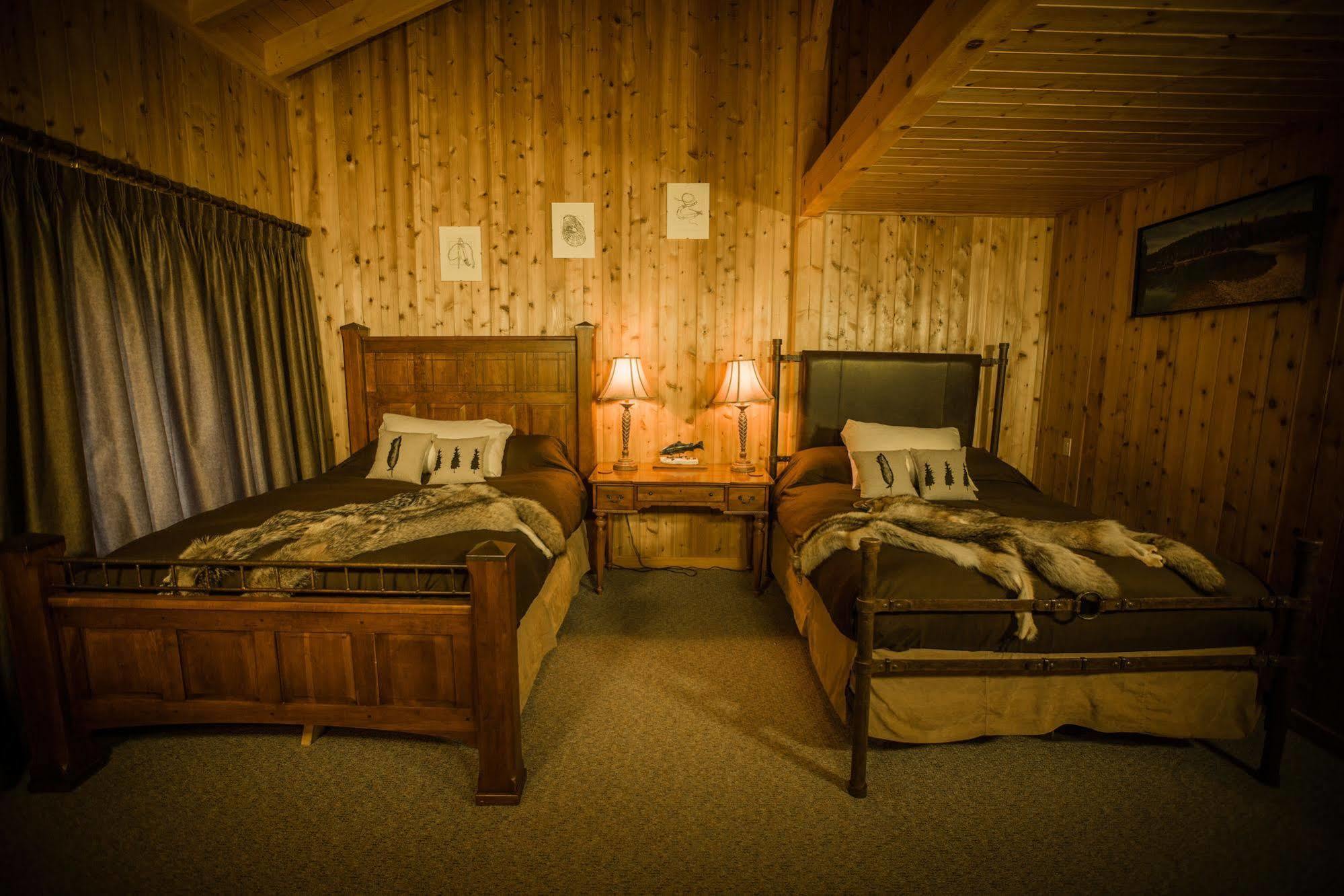 Bear Claw Lodge Kispiox Extérieur photo